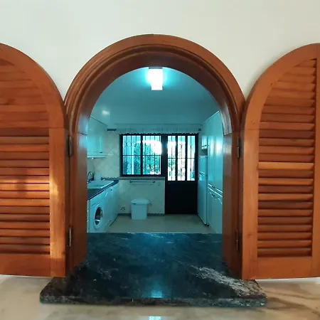 Beautiful Gaivota Apartamento *